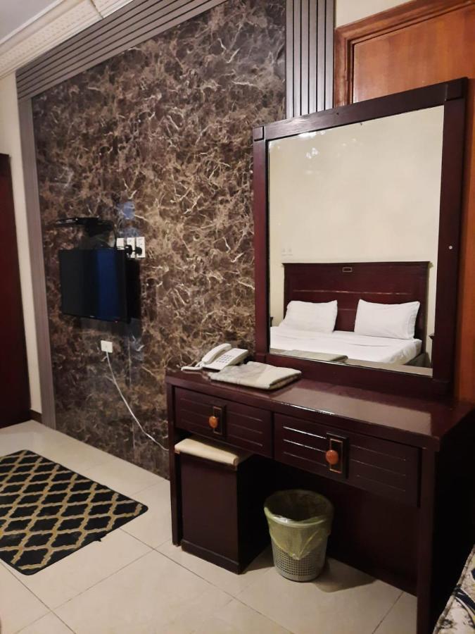 شقق العنوان للوحدات المخدومة Alanwaan Apartments For Serviced Units Dammam Exteriör bild